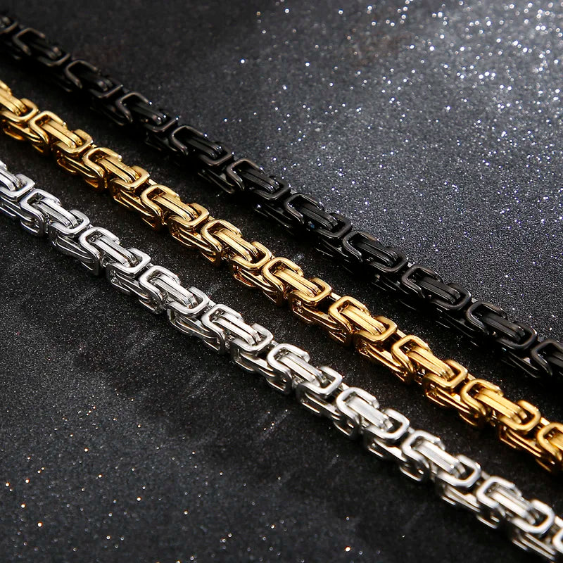 Colar Caveira Martelo Viking