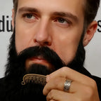 Pente Barba Navio Viking
