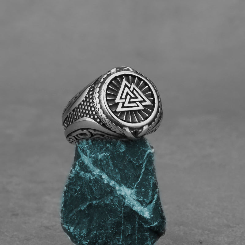 Anel Viking Valknut