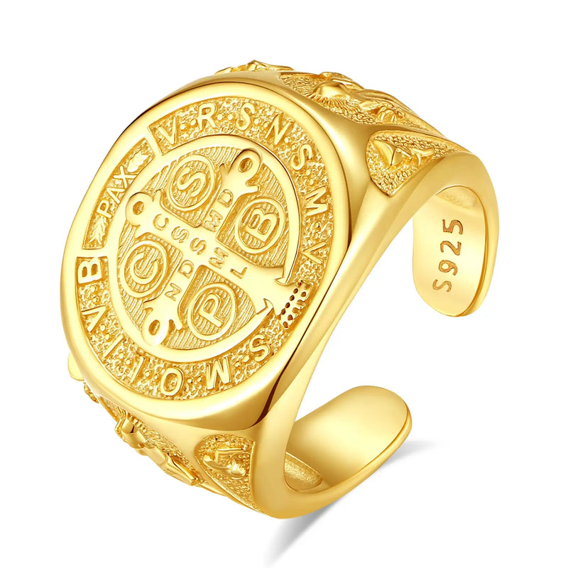 Anel Saint Benedict Banhado Ouro 18k