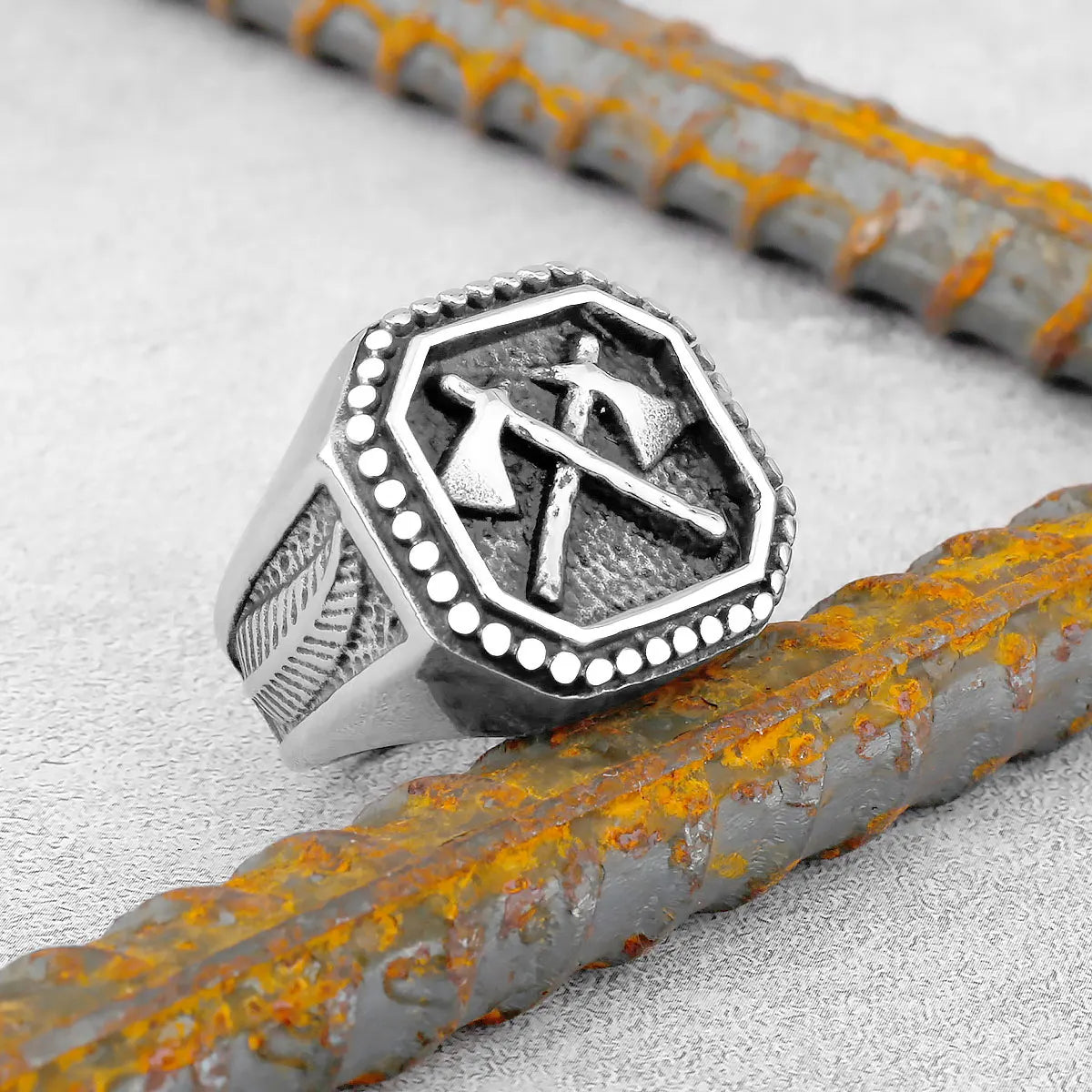 Anel Viking Axe Warrior