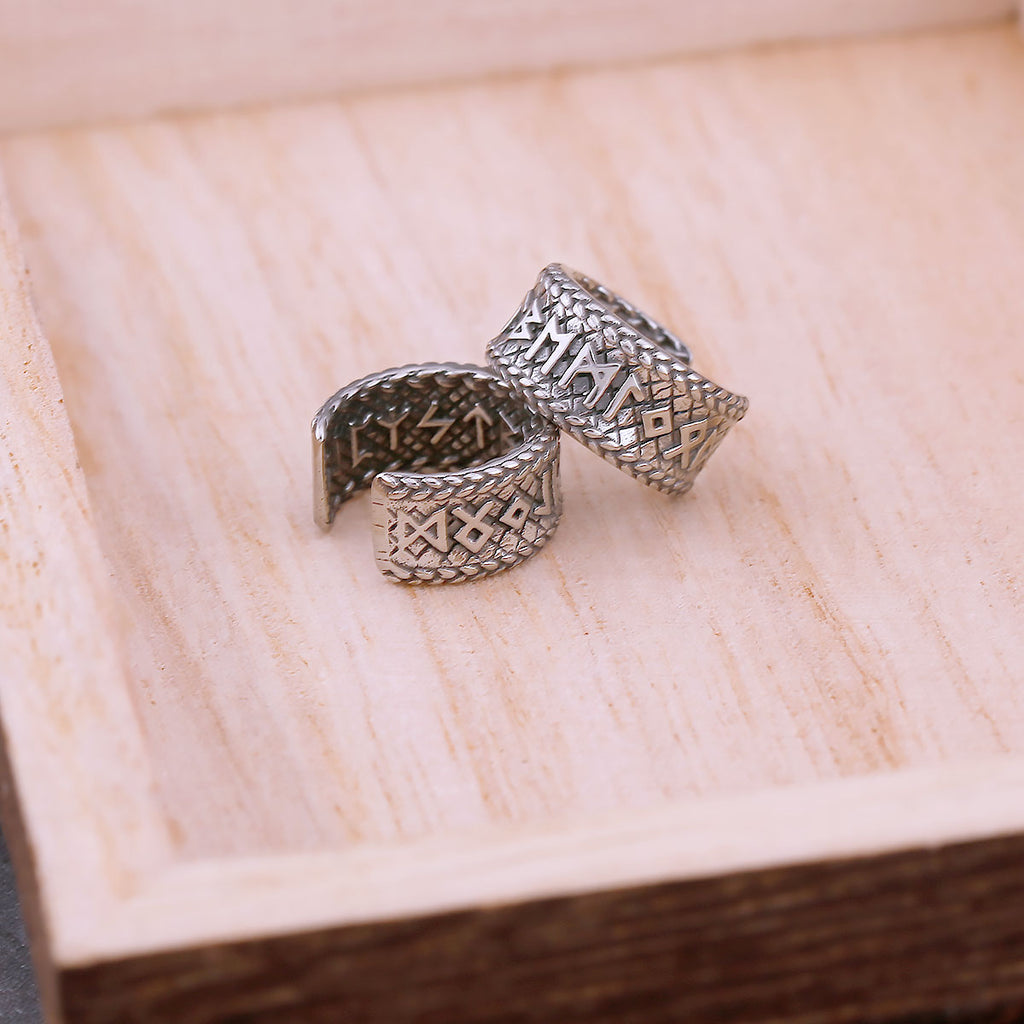 Brinco Viking Runa clipe 