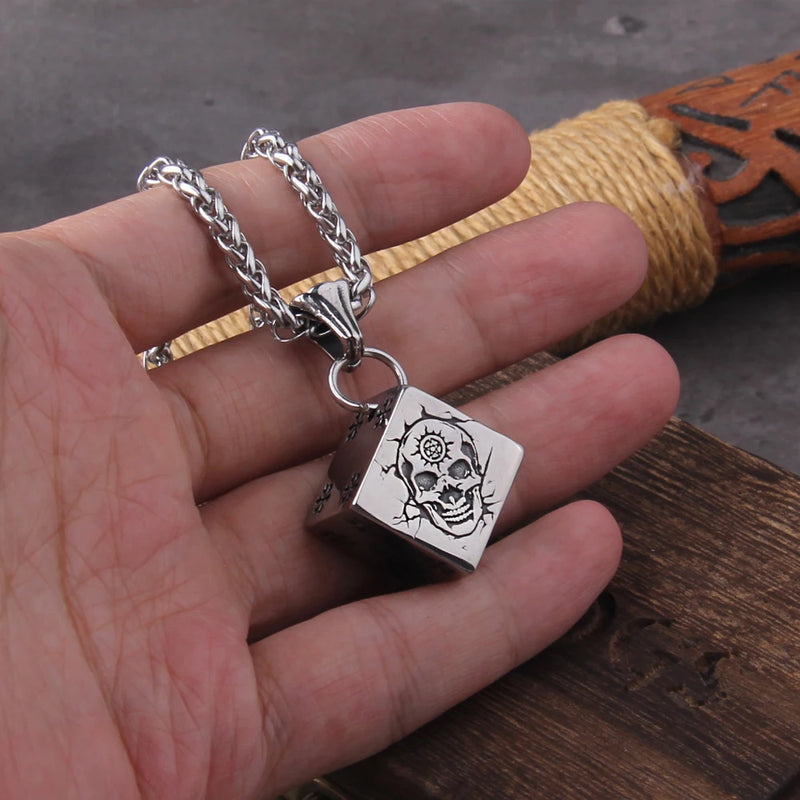Colar Cubo Skull Viking